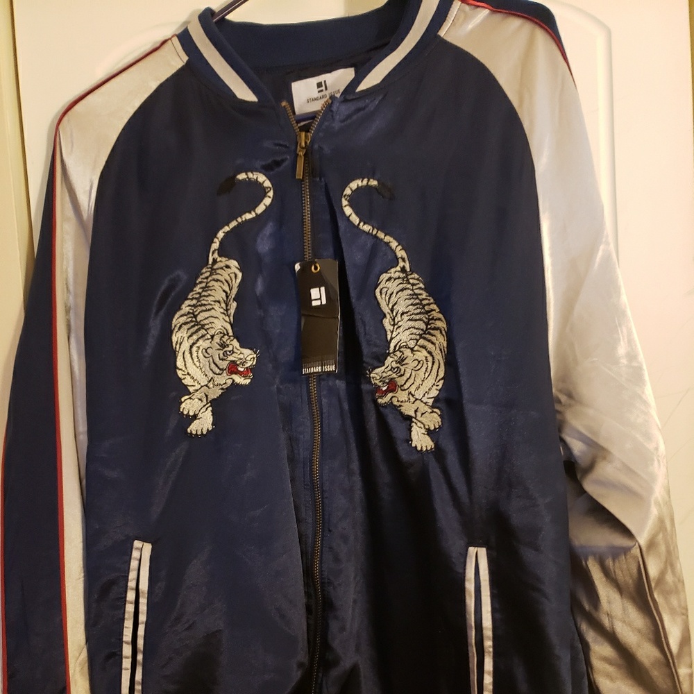 Bomber jacket